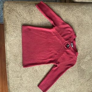 New York & Company red sweater with quarter length sleeves